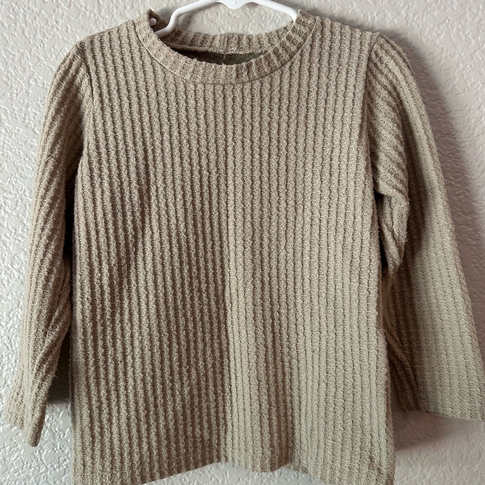 Lil’ Sugarlamb Cream Brushed Waffle Knit Sweater size 2T/3T